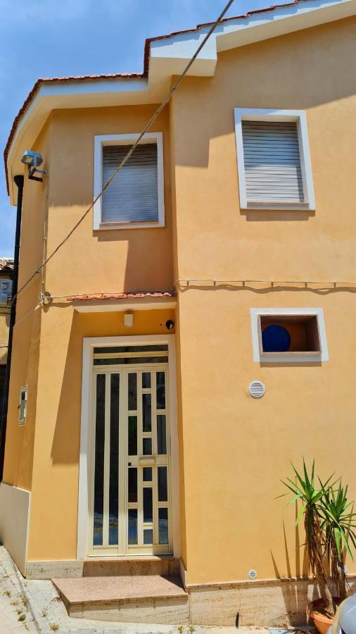 Casa Vacanze La Melagrana Модика Екстериор снимка